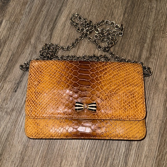 Henri bendel tan snake print embossed leather crossbody shoulder bag with bow